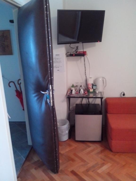 El Mirador Rooms With Balcony ซาดาร์ ภายนอก รูปภาพ